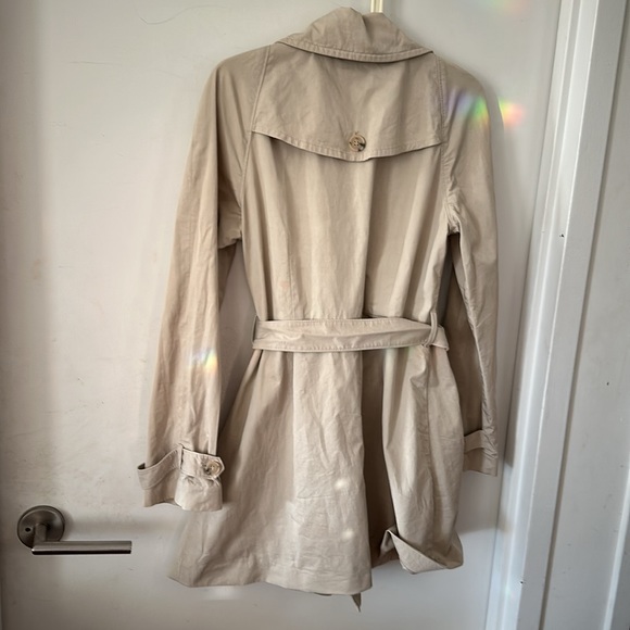 Theory Short CLASSIC TRENCH COAT - Picture 5 of 6